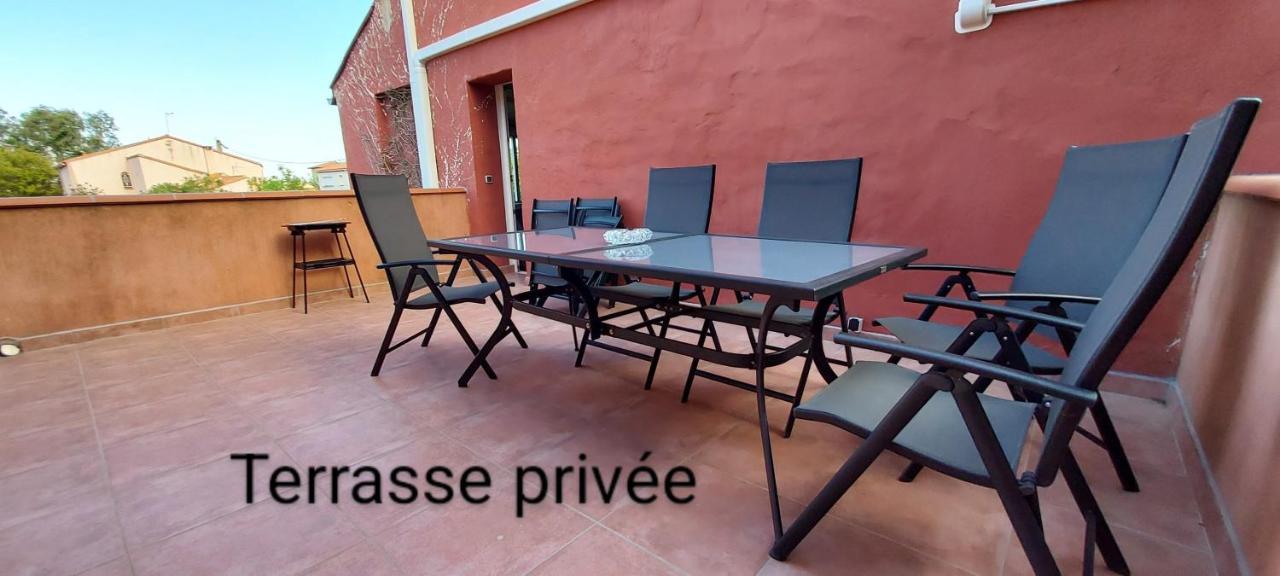 Le Barcares Logement Climatise Pour 6 Personnes, Draps Et Serviettes Non Fournis Air-Conditioned Accommodation For 6 People, Sheets And Towels Not Provided Alojamiento Con Aire Acondicionado Para 6 Personas, Sabanas Y Toallas No Incluidas Екстериор снимка