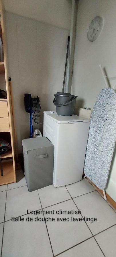 Le Barcares Logement Climatise Pour 6 Personnes, Draps Et Serviettes Non Fournis Air-Conditioned Accommodation For 6 People, Sheets And Towels Not Provided Alojamiento Con Aire Acondicionado Para 6 Personas, Sabanas Y Toallas No Incluidas Екстериор снимка