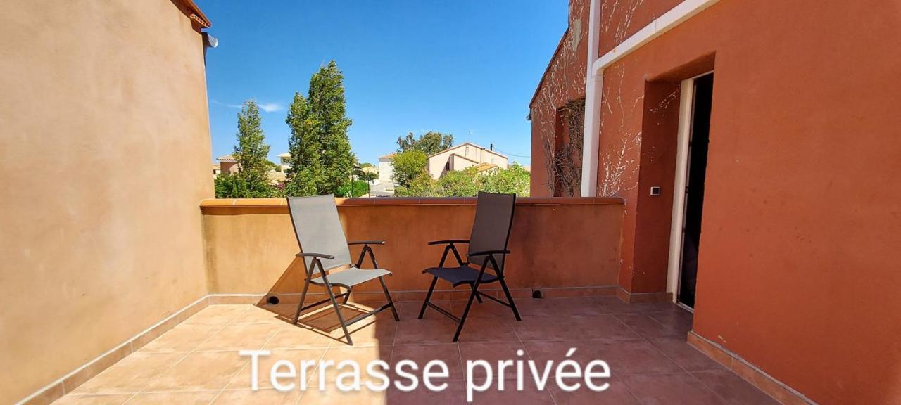Le Barcares Logement Climatise Pour 6 Personnes, Draps Et Serviettes Non Fournis Air-Conditioned Accommodation For 6 People, Sheets And Towels Not Provided Alojamiento Con Aire Acondicionado Para 6 Personas, Sabanas Y Toallas No Incluidas Екстериор снимка
